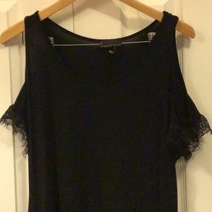 Women’s black cold shoulder top